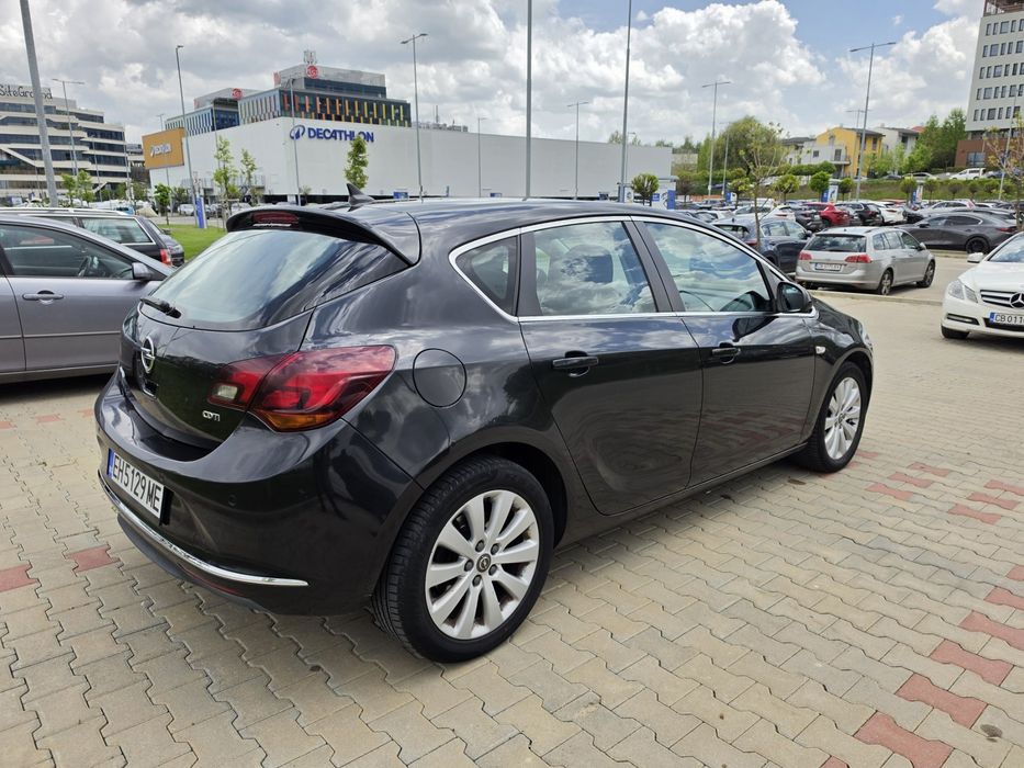 Opel astra j 1.7cdti 131 ps