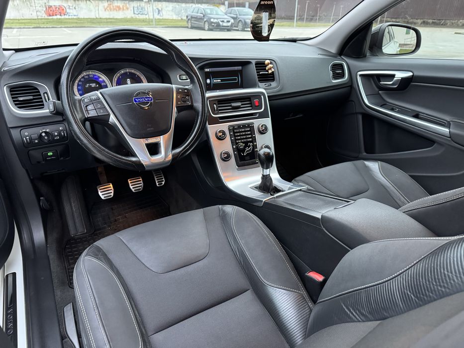 VOLVO S60 RDESIGN 2012 2.0Tdi-163Cp Euro5 Inmatriculat ~ Impecabil