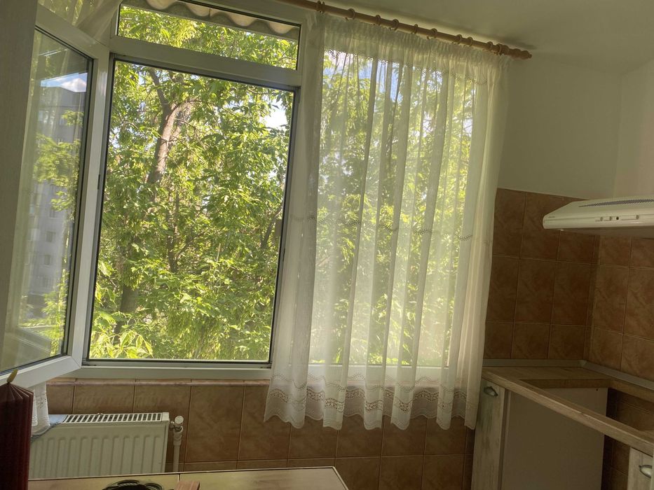 Vand apartament 2 camere cartier OBOR