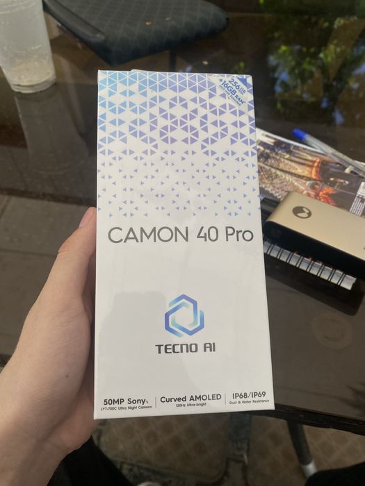 Tecno camon 40 pro