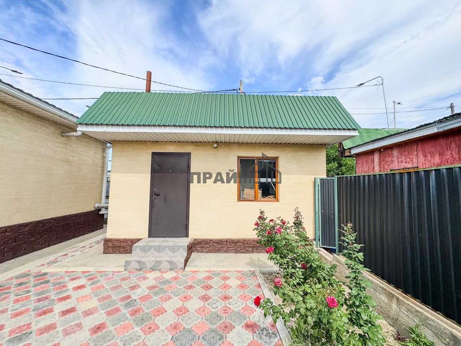 ПРОДАМ 4Х ком. дом СЗЖР (Артем ПРАЙМ)
