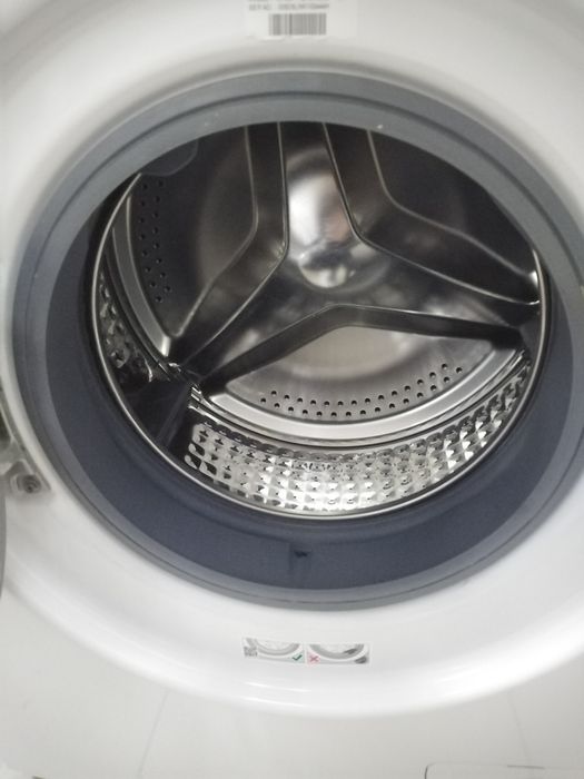 Продам стиральную машину