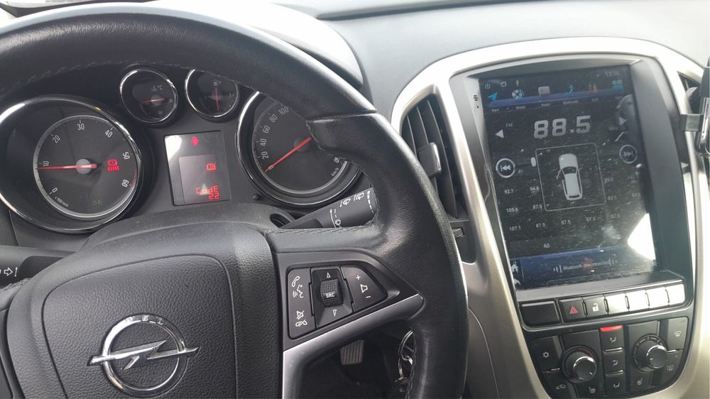 OPEL Astra 2012 — imagine 4
