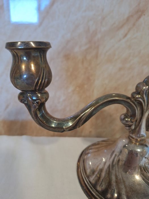 Стариннен сребърен свещник 800