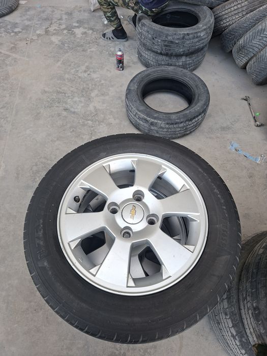 Jentra arginal saka diska balon ayirboshlash bor