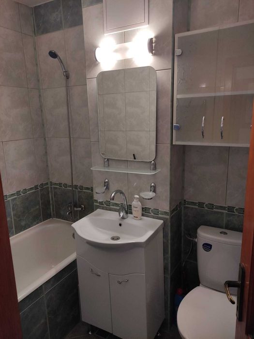 Închiriez apartament, zona Mărăști