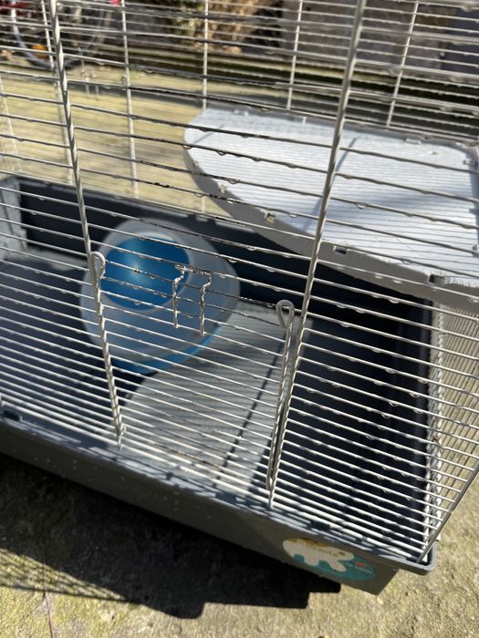 Клетка за домашни любимки