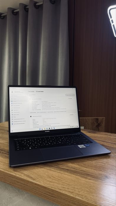 Ноутбук Huawei d14 I3-12/ ssd256gb/8gb