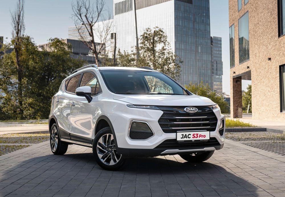 Запчасть  Jac s3pro бампер решетка дверь крыло капот Фара бампер