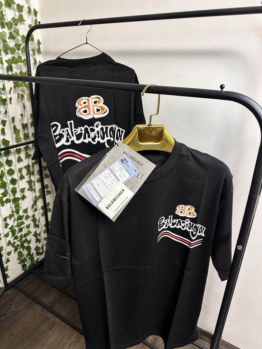 Tricou Balenciaga new model