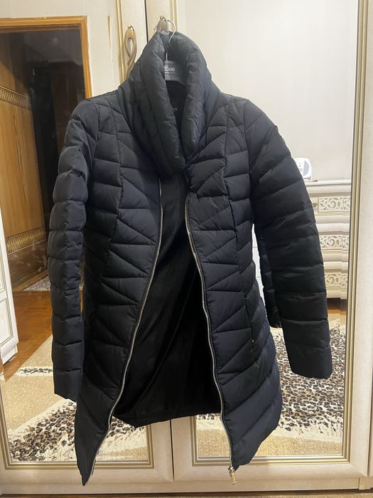 Куртка Guess в идеальном состоянии