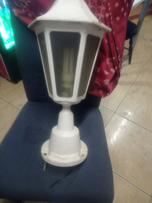 Голяма лампа метална