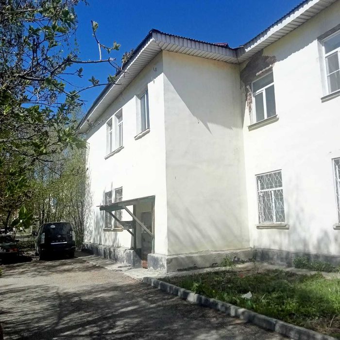 Продам 3х комнатную квартиру сталинка