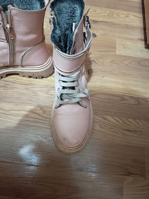 Хубави зимни боти