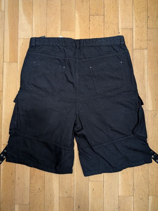 blugii scurti marimea 44/xl - L