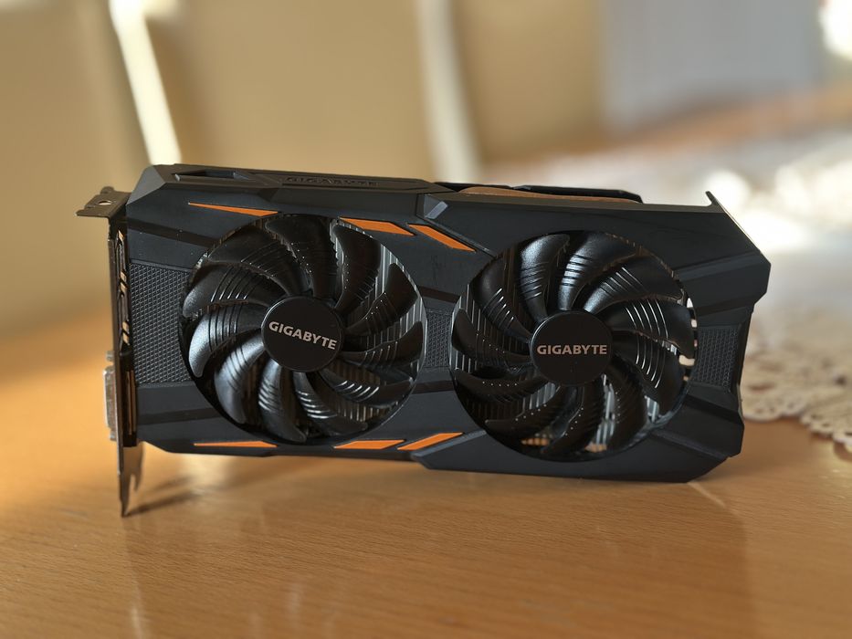 Placa video GTX 1050Ti 4Gb