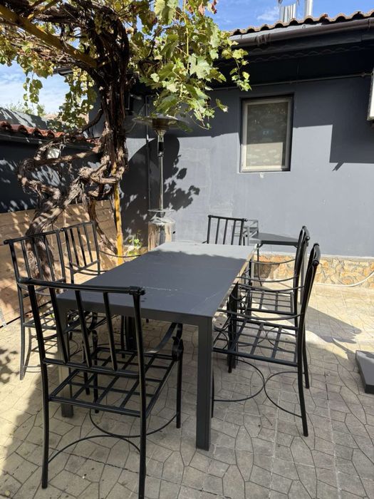 Маси и столове за лятна градина