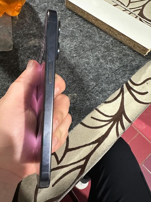 Продам Iphone 15pro 128GB