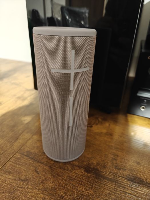 Boxă portabilă Bluetooth Logitech  Ultimate Ears BOOM 3  Seashell Peach