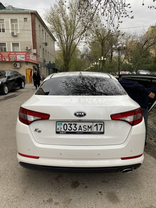Задний фонарь Киа К5