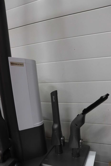 Безжична прахосмукачка Shark PowerDetect Clean&Empty,станция IP3225EUT