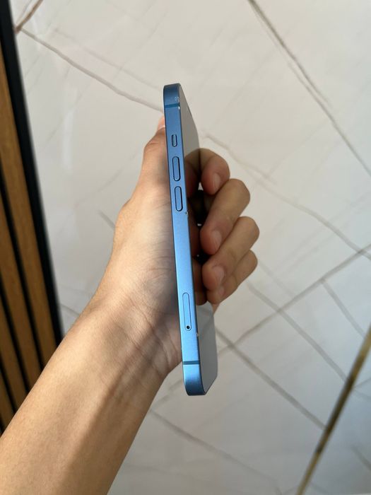 Iphone 13 в хорошем состоянии