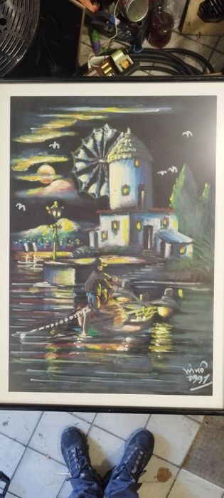 Продавам картини с дървени рамки