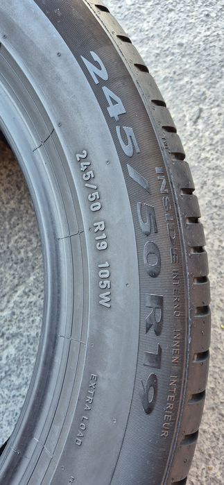 4 anvelope vara Pirelli 245/50/19.Pretul este pe bucata.