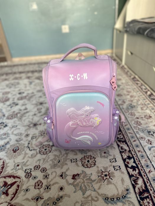 Школьный рюкзак