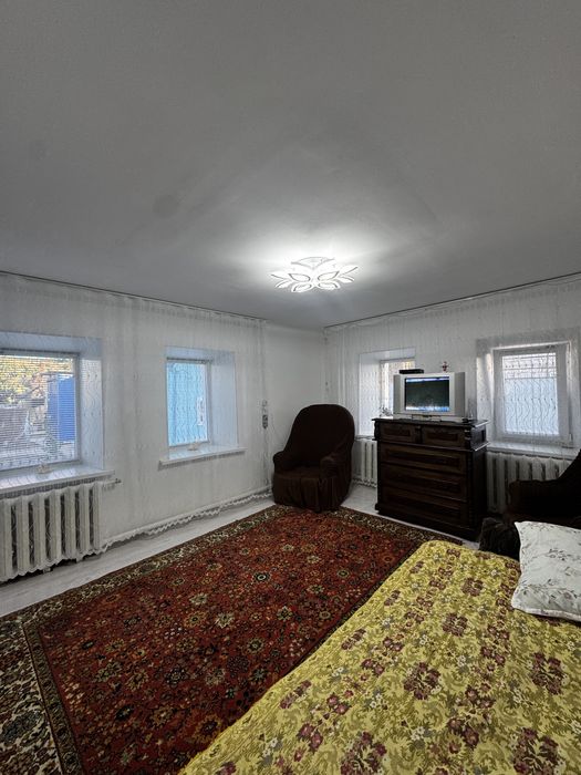 Продается очень ухоженный дом с баней