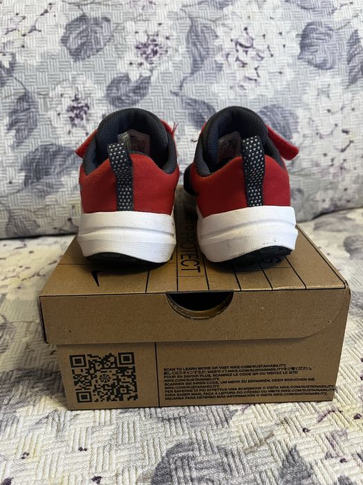 Детски маратонки NIKE размер 29,5