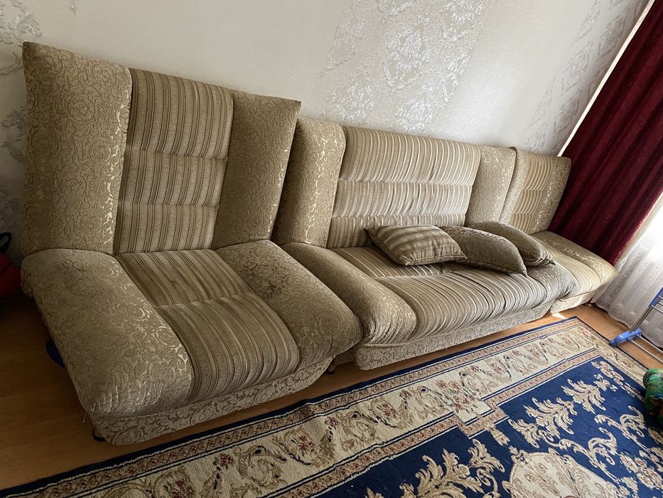 Диван с креслами