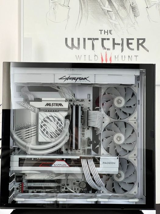 High-End PC i7-14700KF RX 7900 GRE PURE Z790 32GB DDR5 3TB NVMe 240Hz