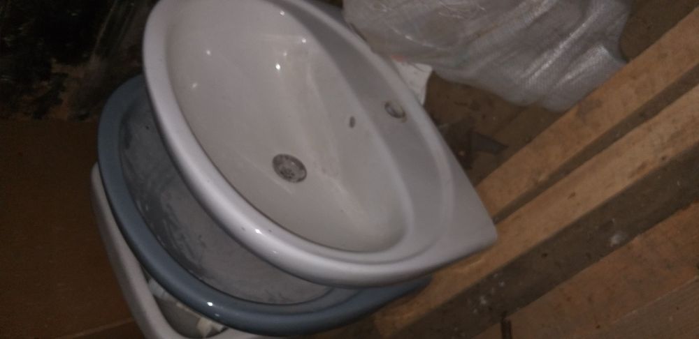 piese ARO 243...chiuvete..diverse..