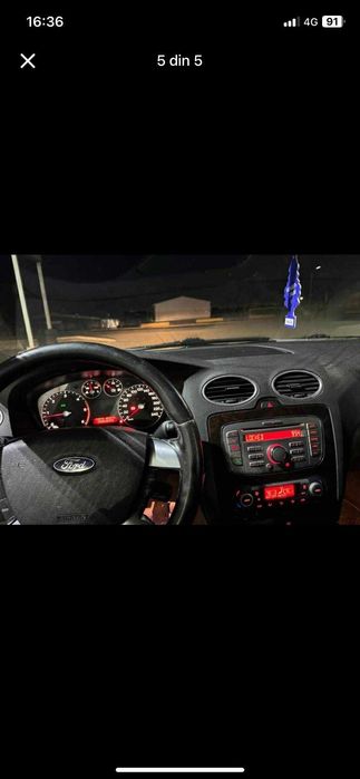 Ford focus 2 GHIA
