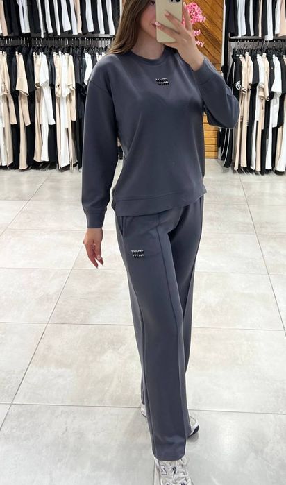 Trening dama Miu Miu