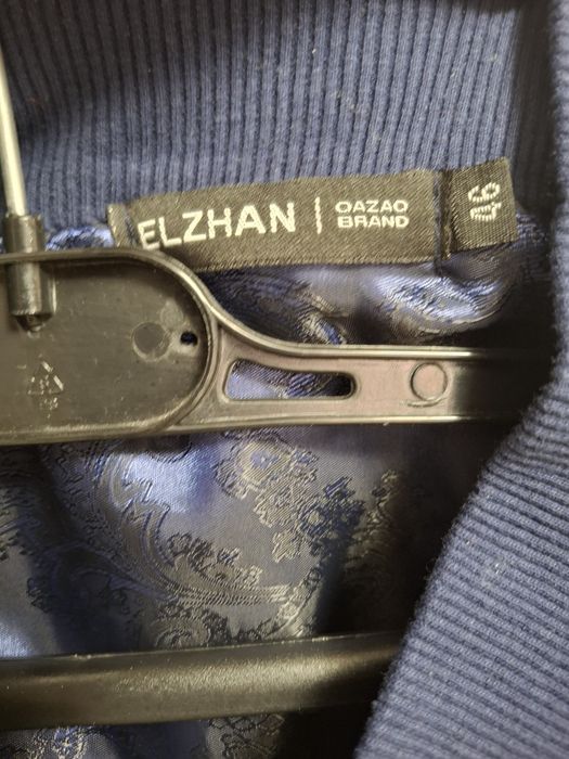 Бомбер . От бренда" ELZHAN"