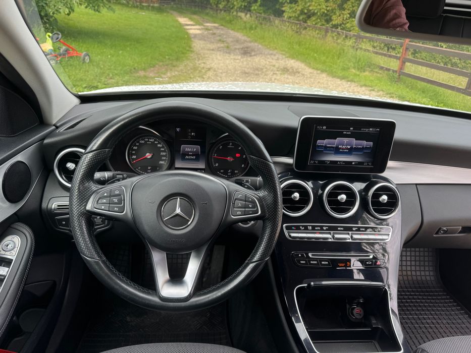 Mercedes-Benz C200 D