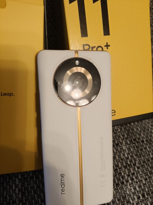 Realme 11 pro plus ca nou