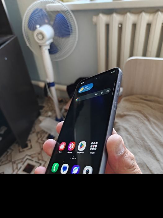 Самсунг S23 FE 128 gb