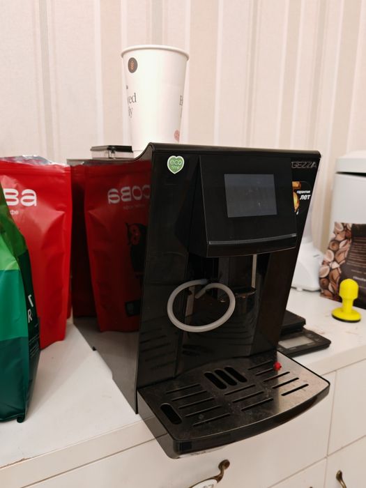 Кофемашина Gezza, суперавтомат