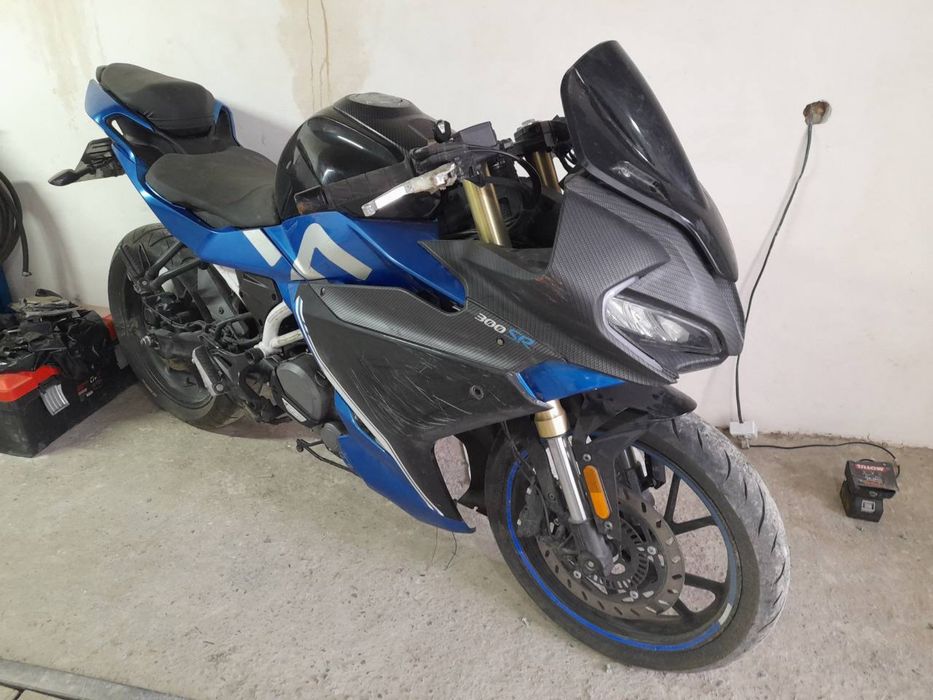 Cf moto 300sr 2022