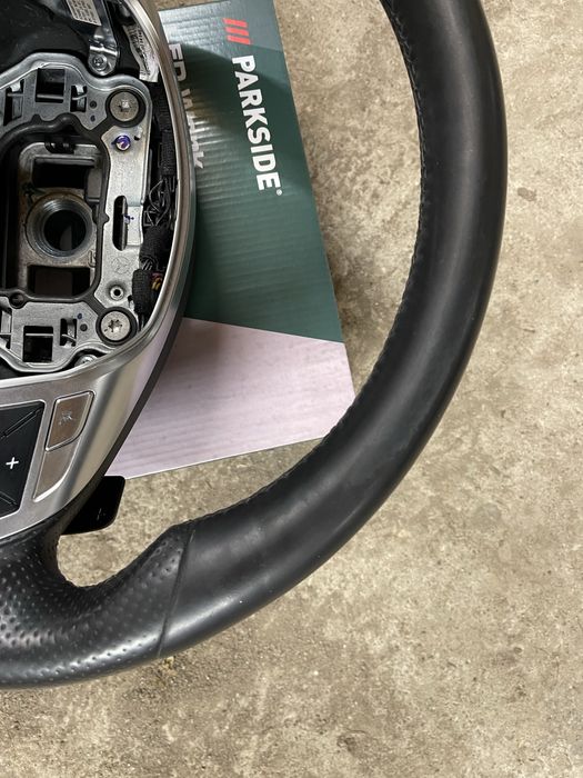 Волан мерцедес GL