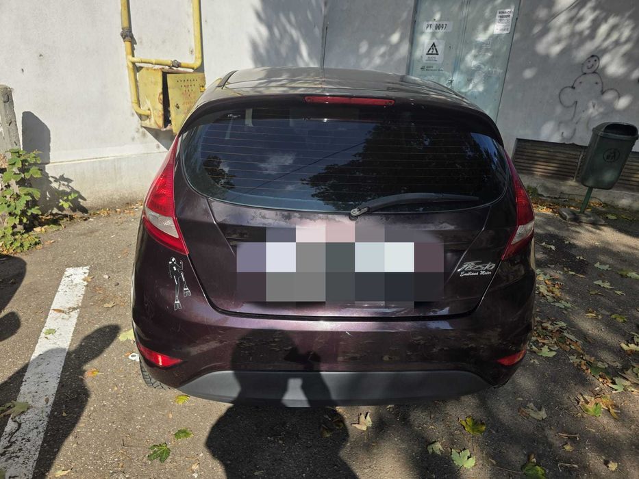 FORD FIESTA 1.4 GPL, vișiniu