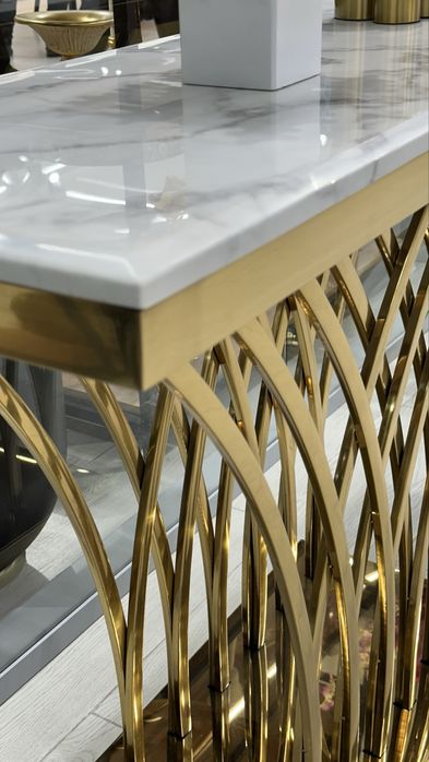 Консольный столик