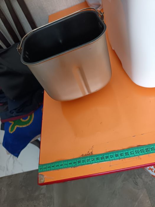 Хлебопечь в отличном состоянии.