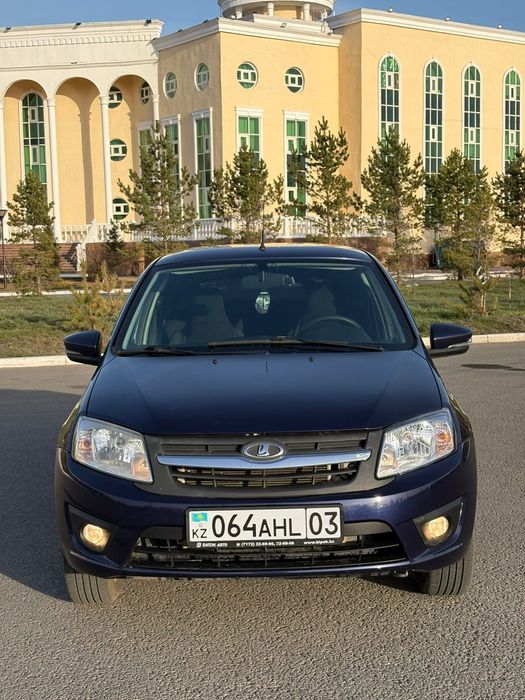 Продам машину Lada Granta