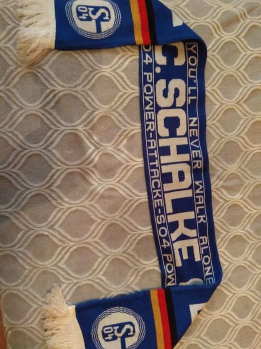 Шал на SCHALKE 04