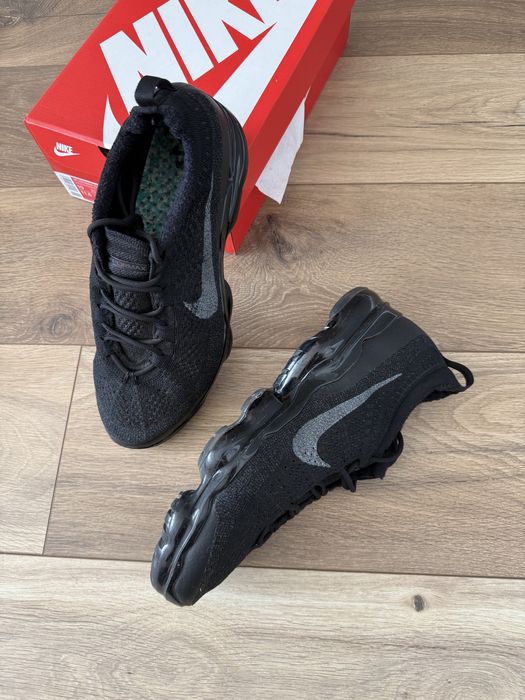 Оригинални маратонки NIKE VaporMax Flyknit, черни, 44 номер