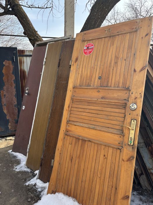 Продам входные железные двери